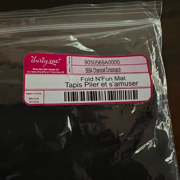 Thirty-One Fold N' Fun Mat - Picture 2 of 8